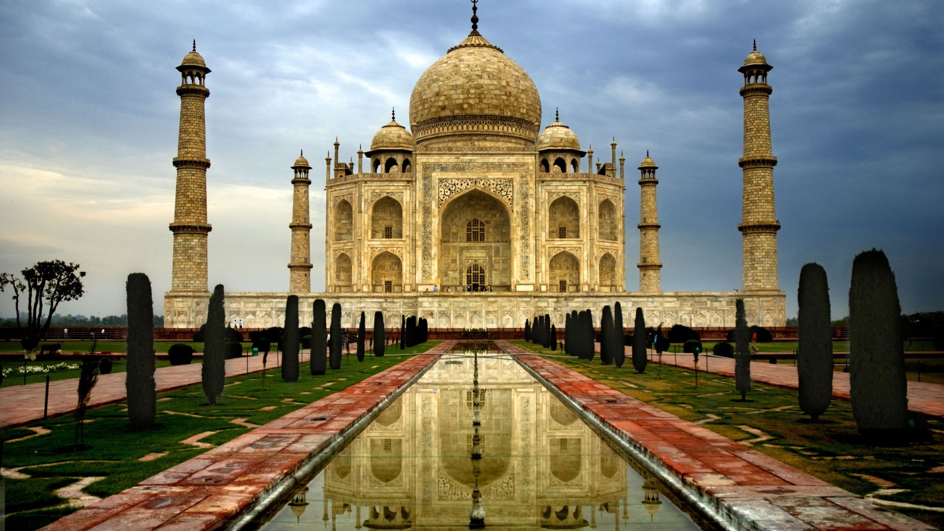 Taj Mahal India890387181